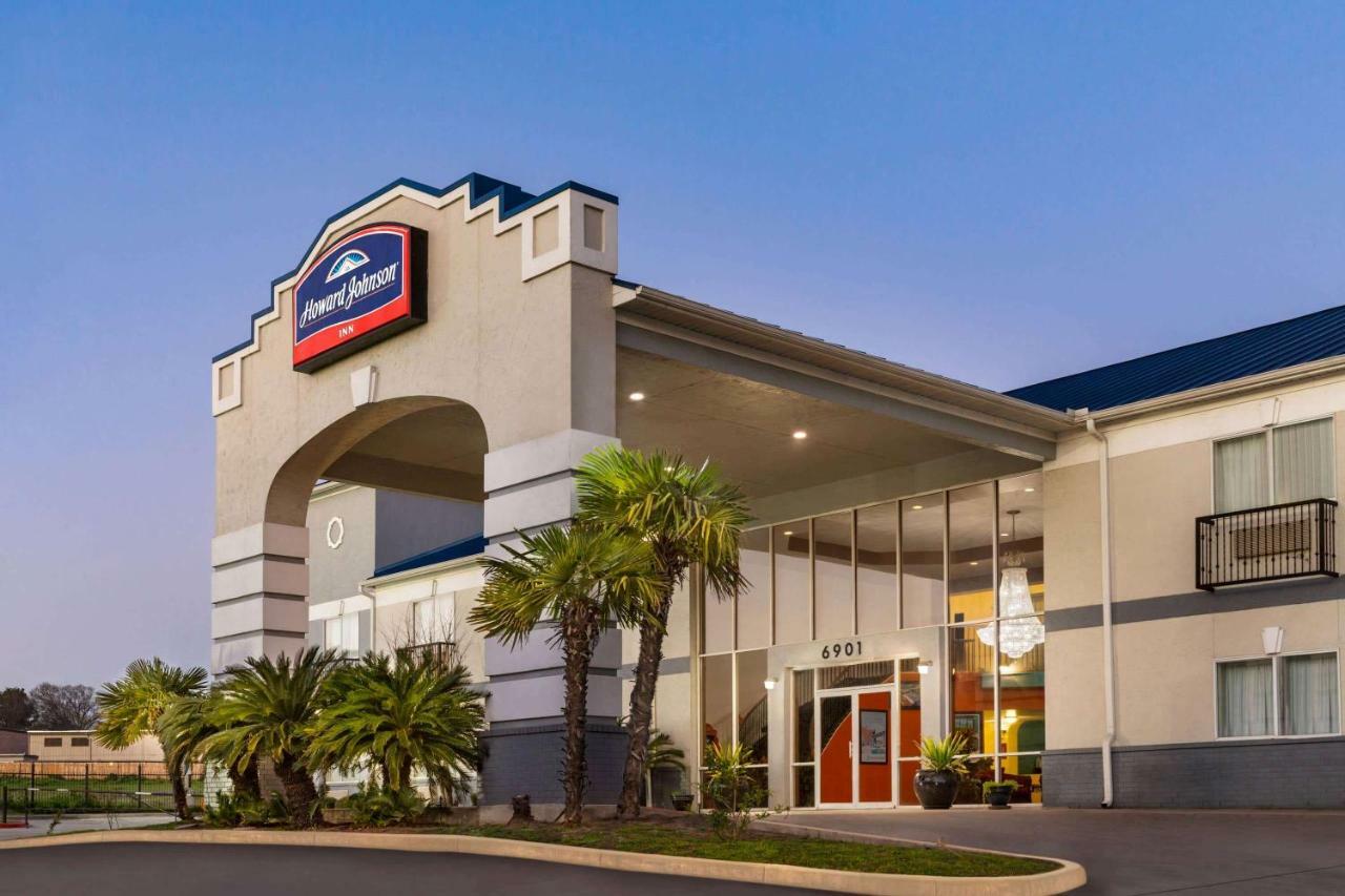 Howard Johnson By Wyndham San Antonio Hotel & Suites מראה חיצוני תמונה